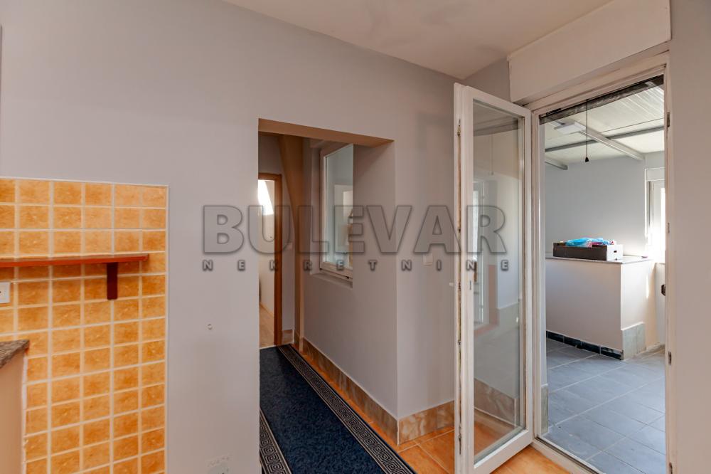 Slika 4 - Kozaračka, Trosoban stan na prodaju, 66m2, 110.000€