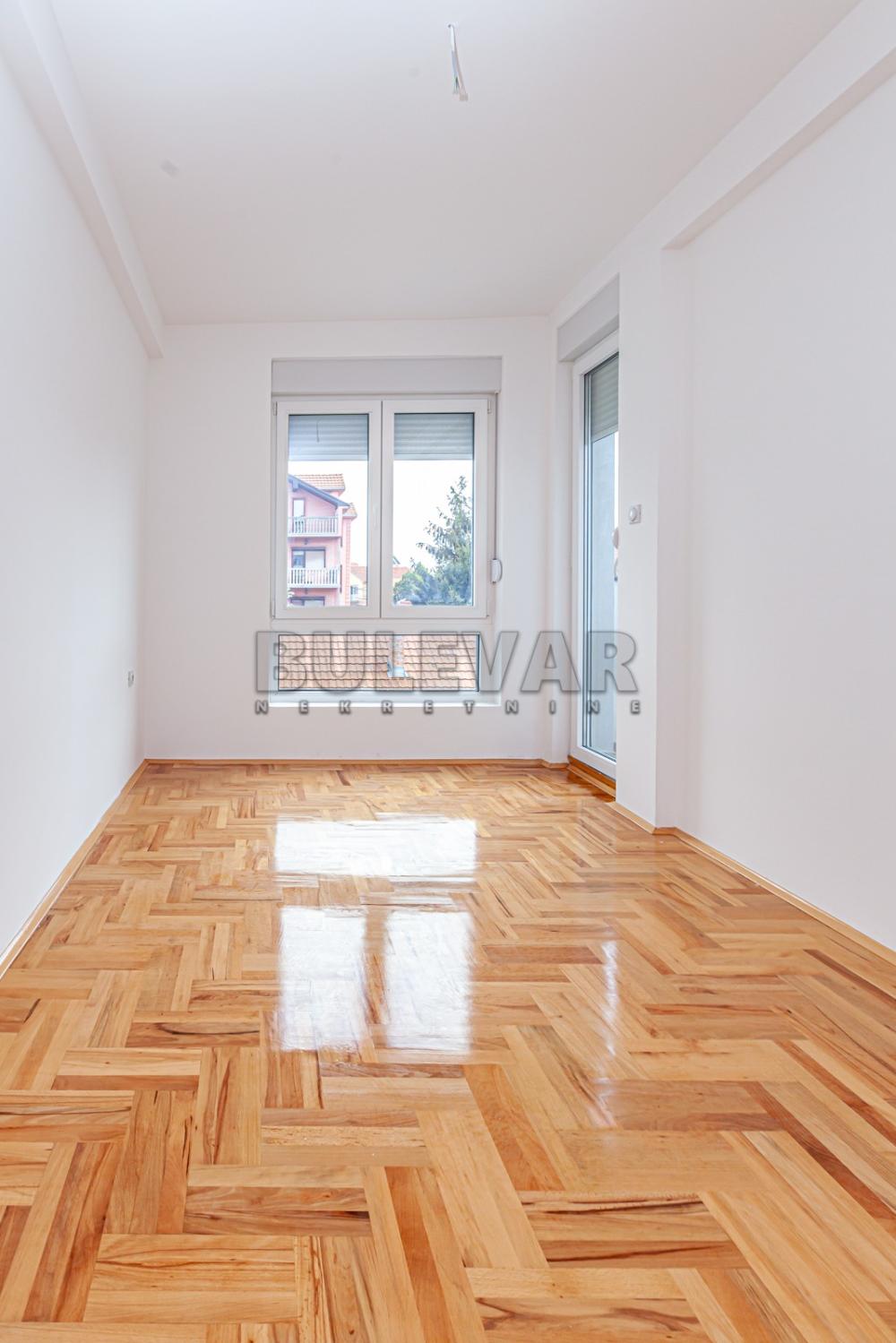 Slika 5 - Borska, Trosoban stan na prodaju, 59m2, 110.725€