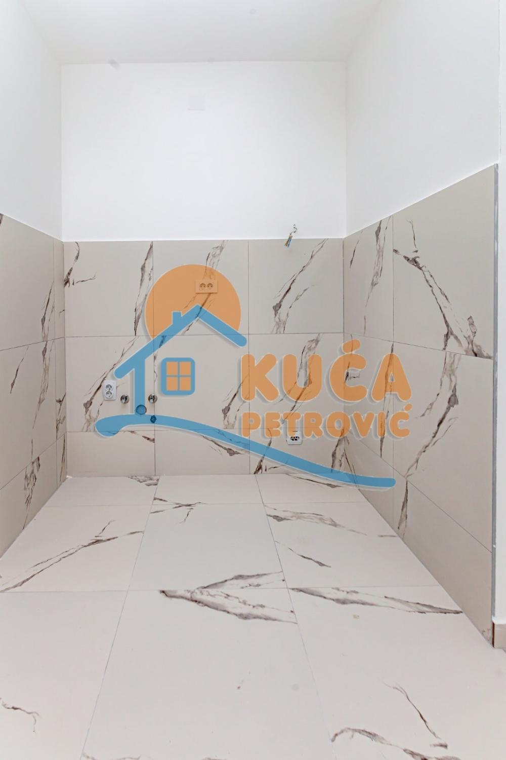 Slika 1 - Vase Pelagića, Dvoiposoban stan na prodaju, 73m2, 145.000€