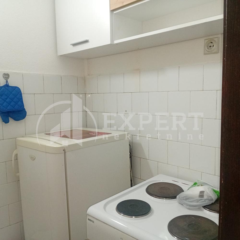 Slika 3 - Sinđelićev trg, Jednoiposoban stan za izdavanje, 39m2, 350€