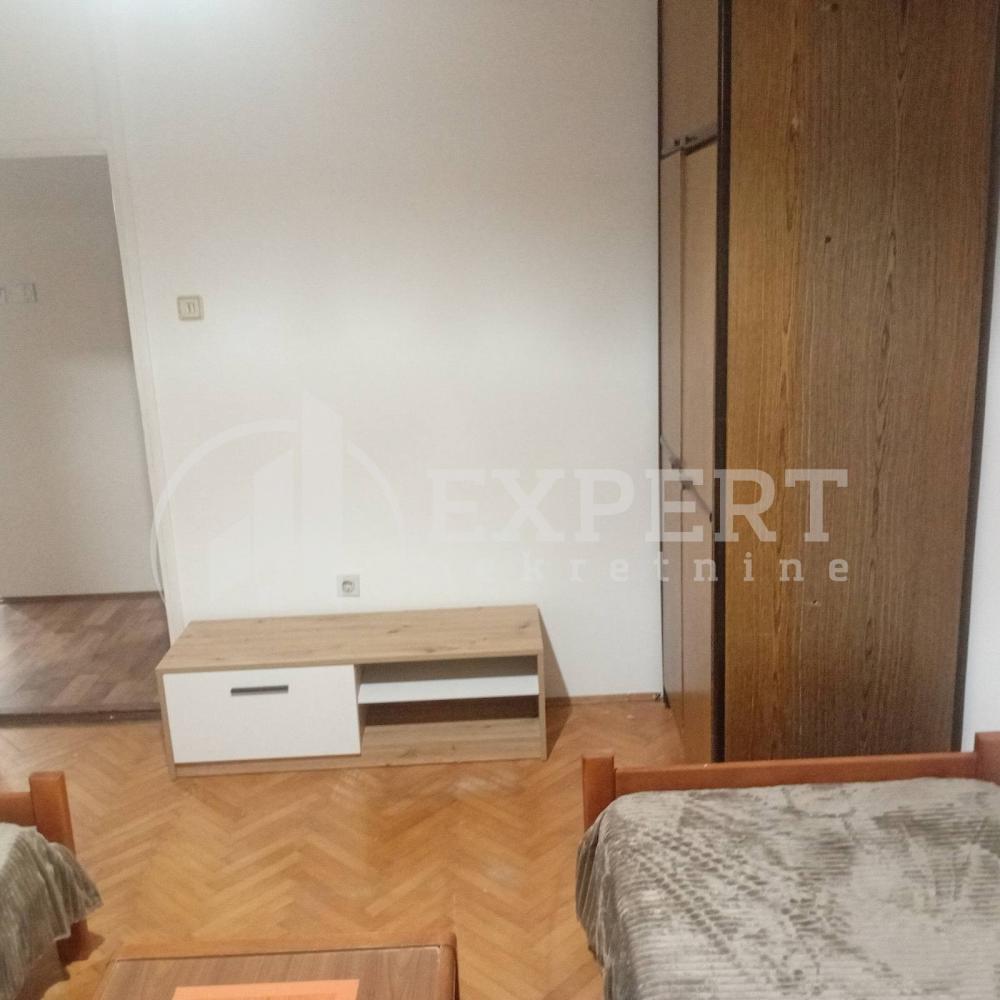 Slika 4 - Sinđelićev trg, Jednoiposoban stan za izdavanje, 39m2, 350€