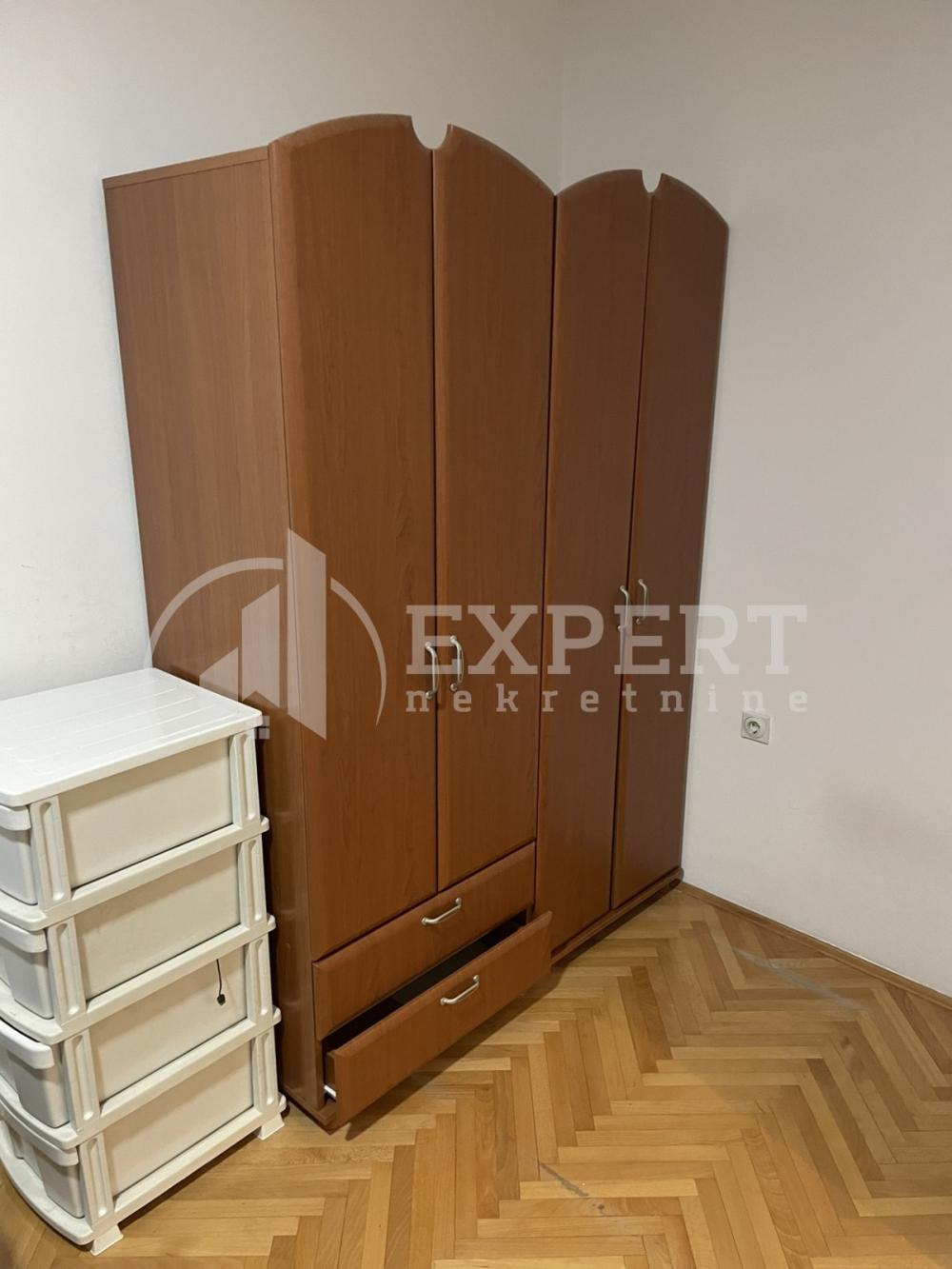 Slika 4 - Zelengorska, Jednoiposoban stan za izdavanje, 45m2, 300€