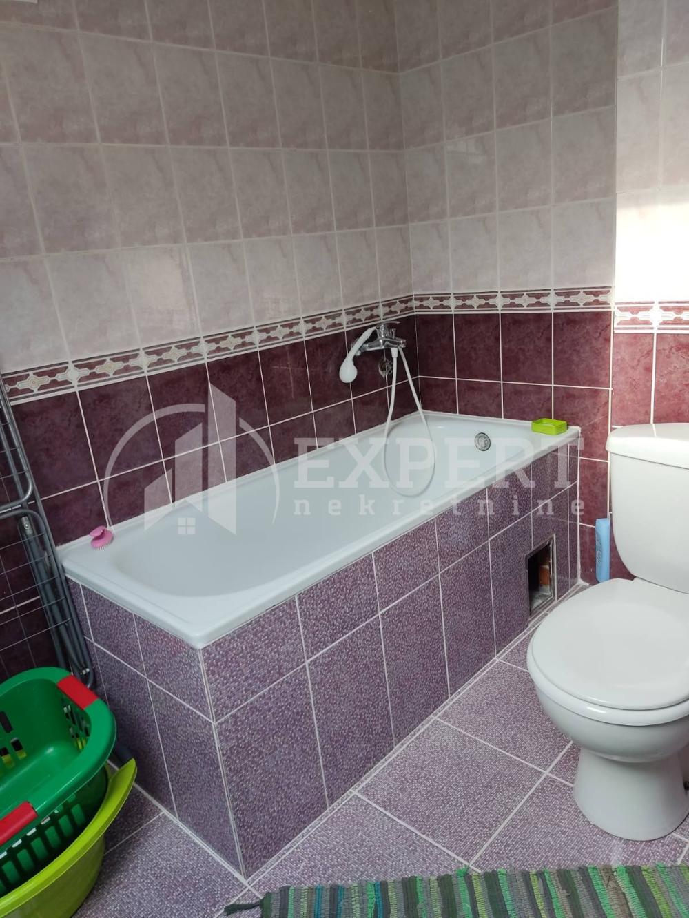 Slika 7 - Uroša Predića, Trosoban stan za izdavanje, 69m2, 400€