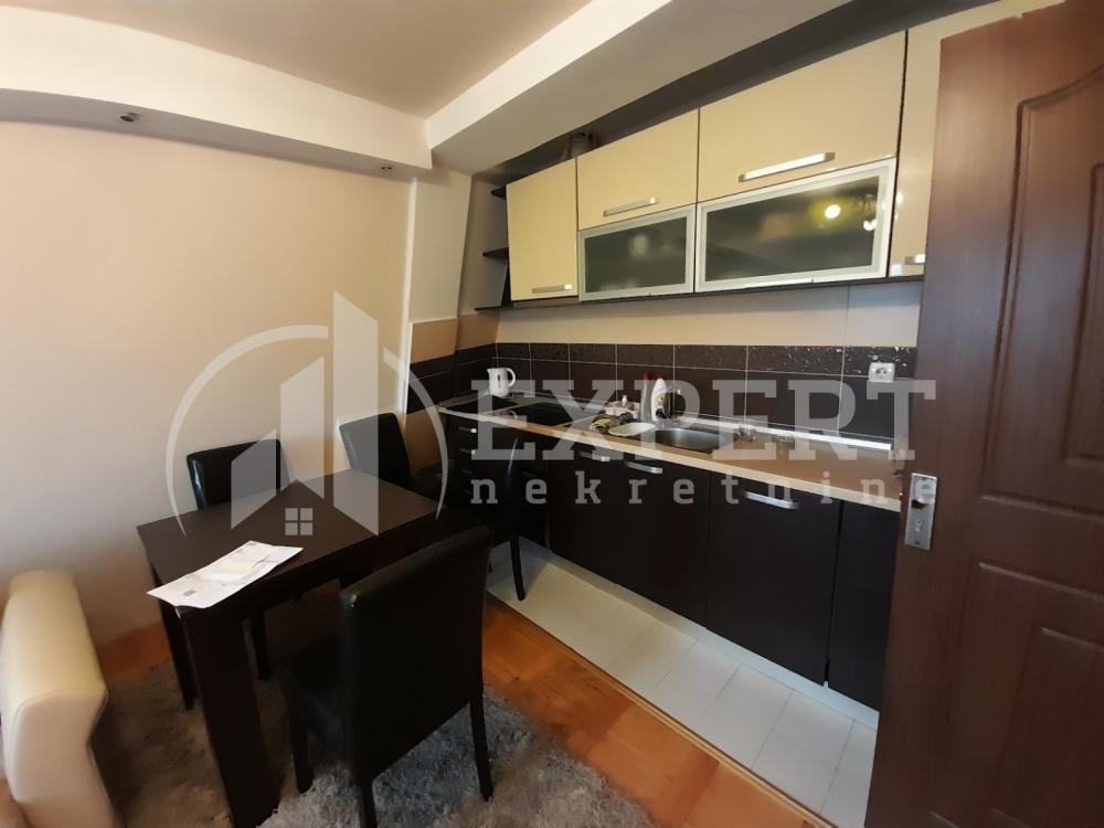 Slika 10 - Josifa Pančića, Dvoiposoban stan za izdavanje, 52m2, 400€