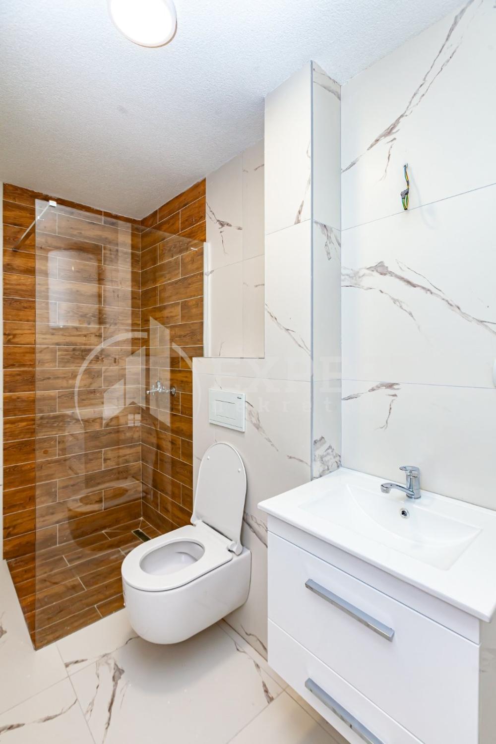 Slika 8 - Vase Pelagića, Dvoiposoban stan na prodaju, 73m2, 145.000€