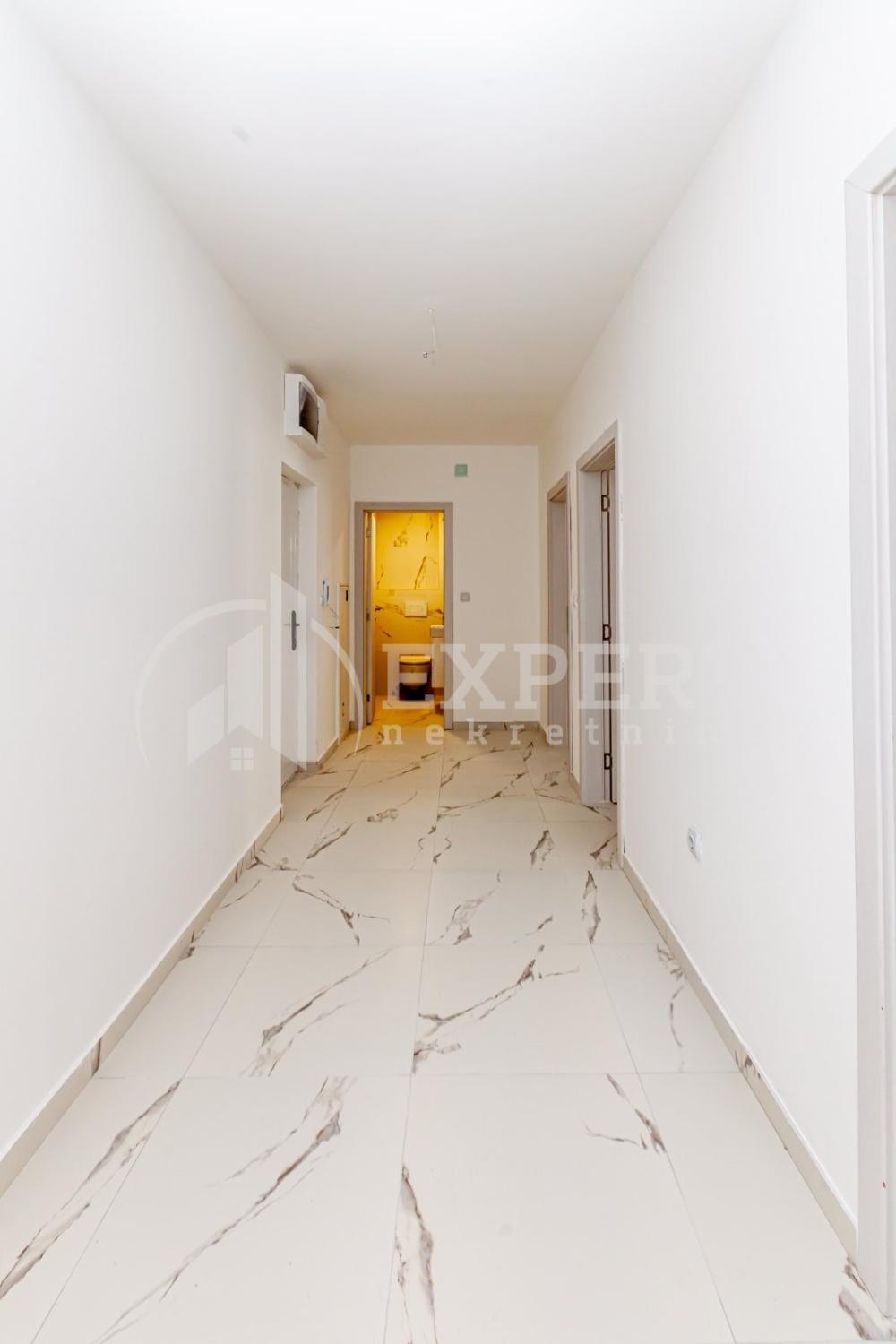 Slika 4 - Vase Pelagića, Dvoiposoban stan na prodaju, 73m2, 145.000€