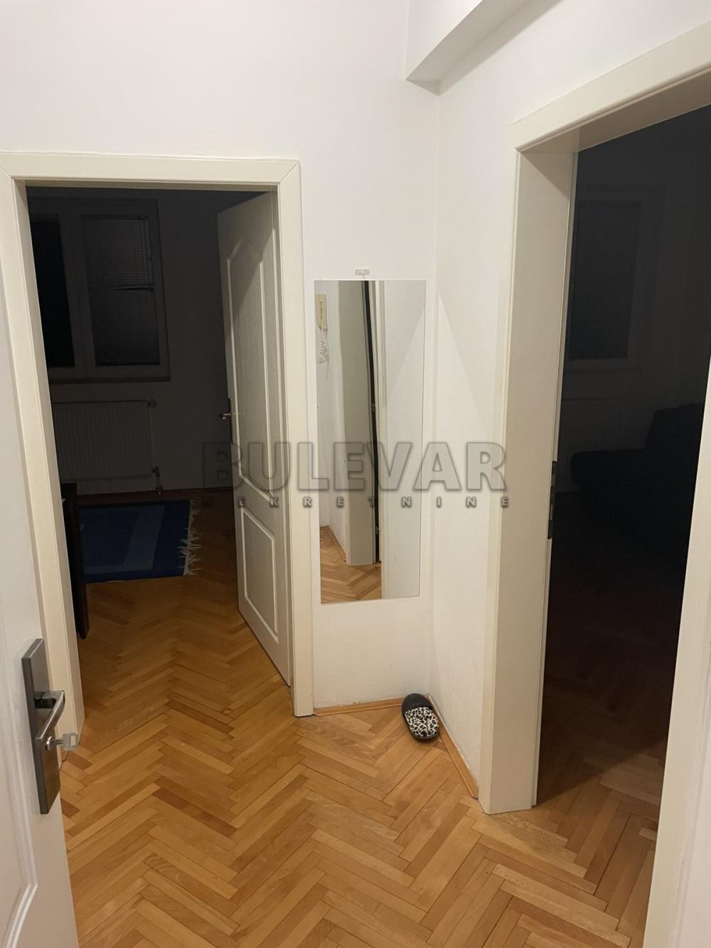 Slika 7 - Zelengorska, Jednoiposoban stan za izdavanje, 45m2, 300€