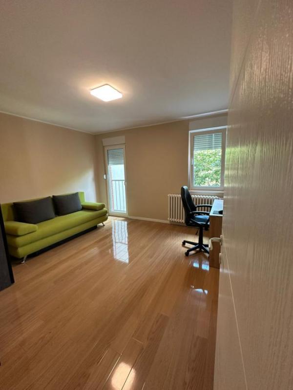 Slika 8 - Trosoban stan na prodaju, 80m2, 202.500€