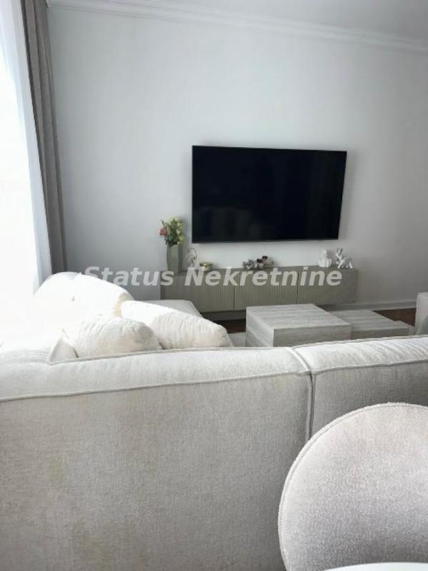 Slika 1 - Trosoban stan na prodaju, 78m2, 243.000€