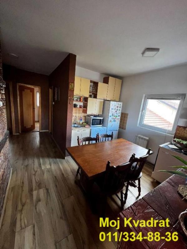 Slika 8 - Četvorosoban stan na prodaju, 77m2, 136.000€