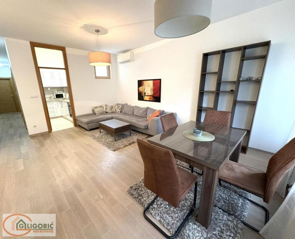 Slika 3 - Trosoban stan za izdavanje, 70m2, 1.300€
