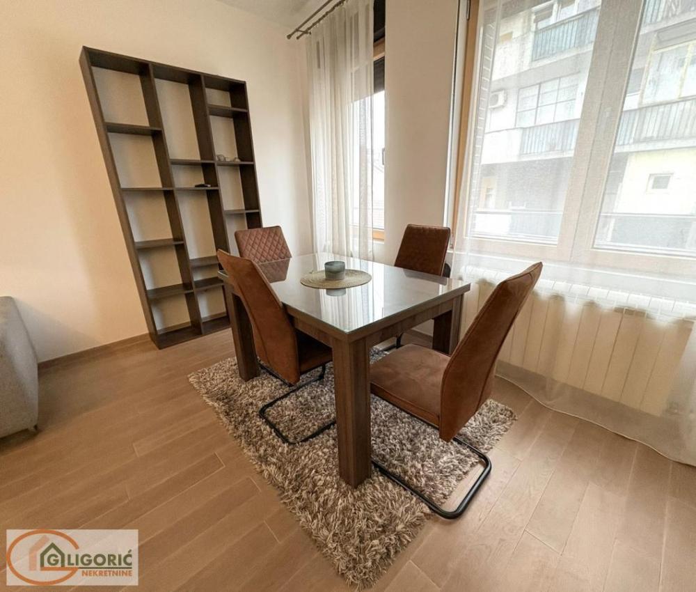 Slika 5 - Trosoban stan za izdavanje, 70m2, 1.300€