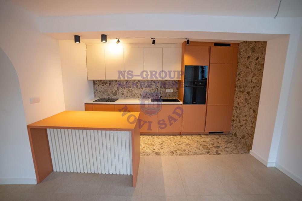 Slika 3 - Zrmanjska, Četvorosoban stan na prodaju, 89m2, 180.360€