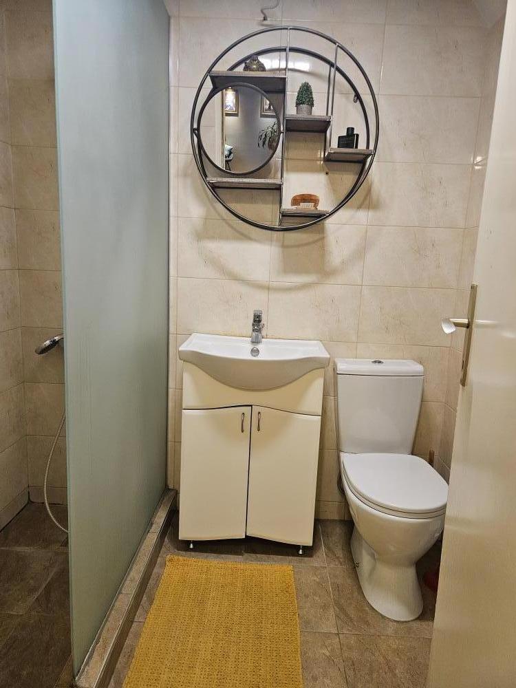 Slika 11 - Marka Čelebonovića, Četvorosoban stan za izdavanje, 83m2, 950€