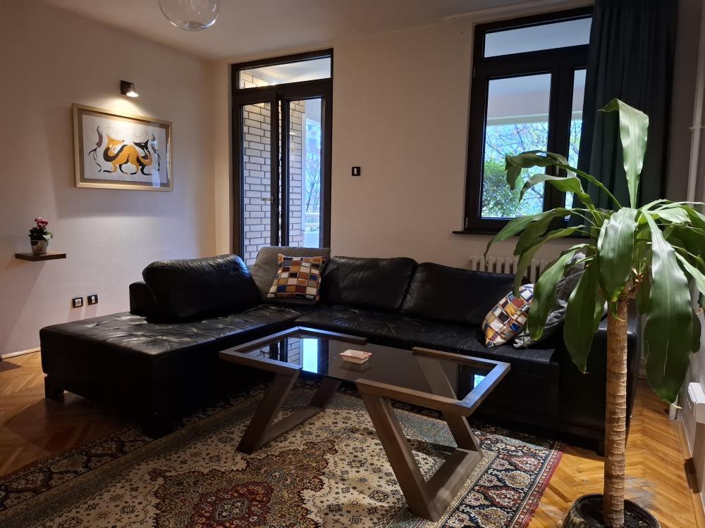 Glavna slika -Marka Čelebonovića, Četvorosoban stan za izdavanje, 83m2, 950€