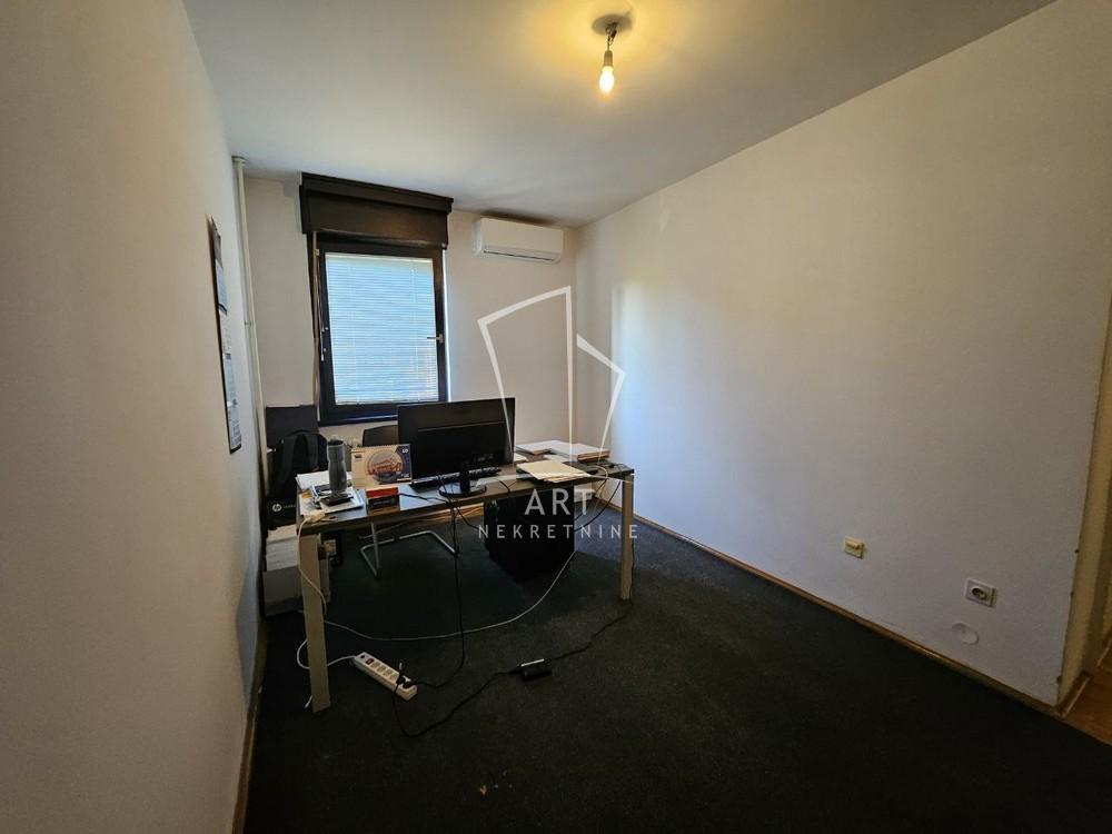 Slika 3 - Prve pruge,  Lokal za izdavanje, 95m2, 1.000€