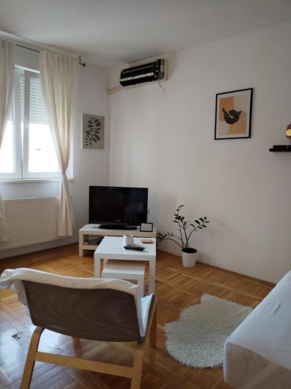 Slika 2 - Jednosoban stan za izdavanje, 28m2, 300€