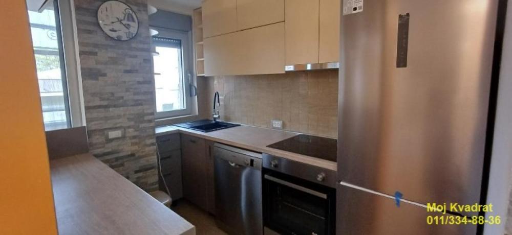 Slika 3 - Trosoban stan za izdavanje, 68m2, 1.200€