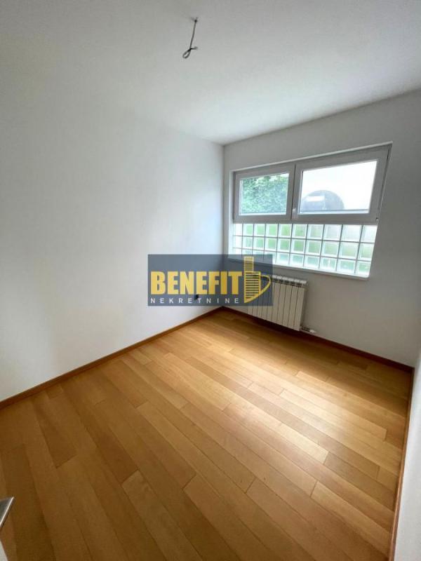 Slika 2 -  Lokal za izdavanje, 88m2, 1.100€