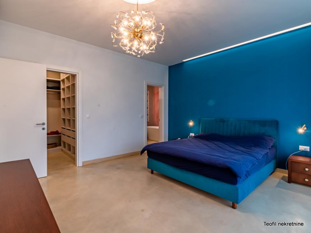 Slika 7 - Vere Miščević,  Kuća na prodaju, 380m2, 750.000€