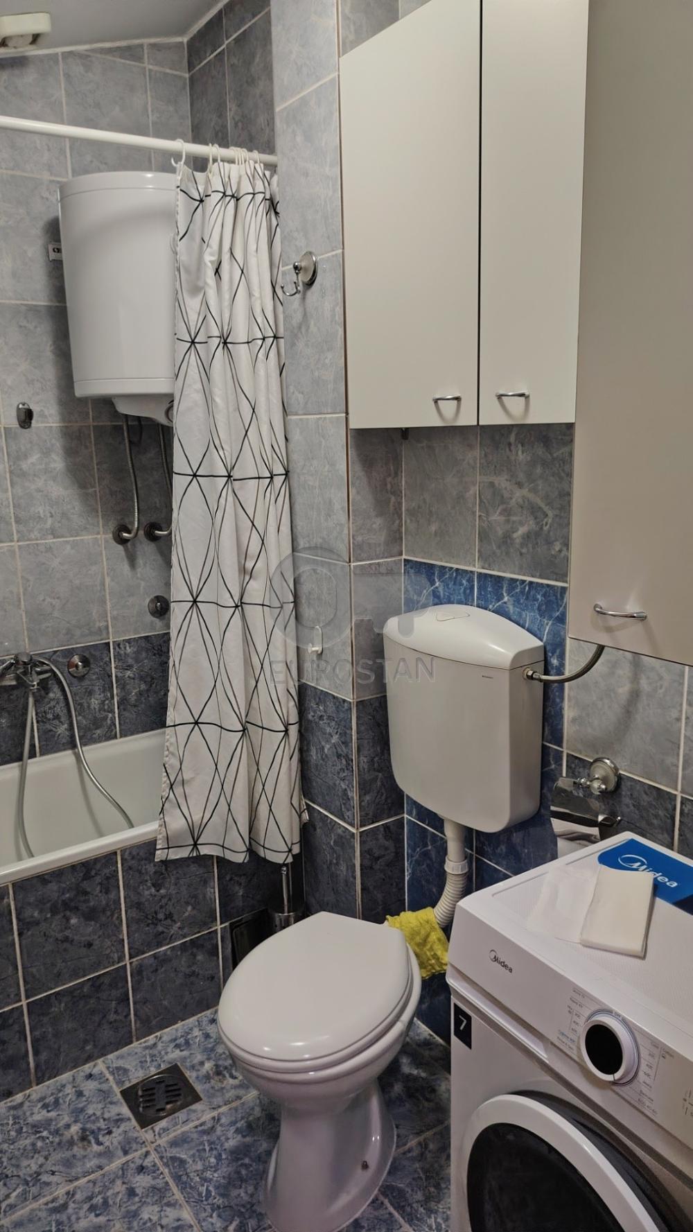 Slika 10 - Privrednikovih pitomaca, Jednoiposoban stan na prodaju, 35m2, 79.500€