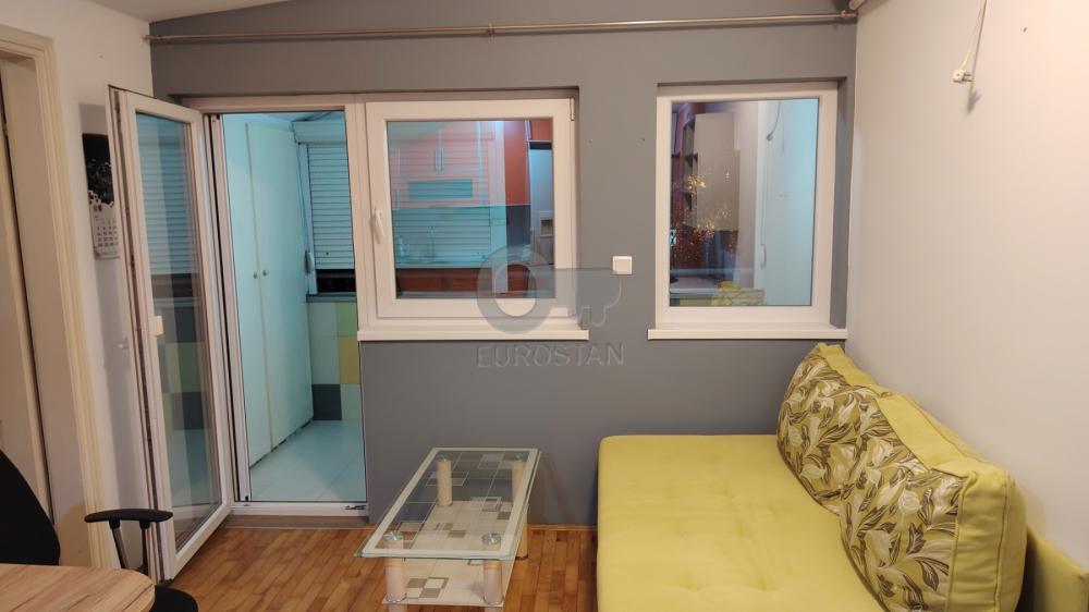 Slika 3 - Privrednikovih pitomaca, Jednoiposoban stan na prodaju, 35m2, 79.500€