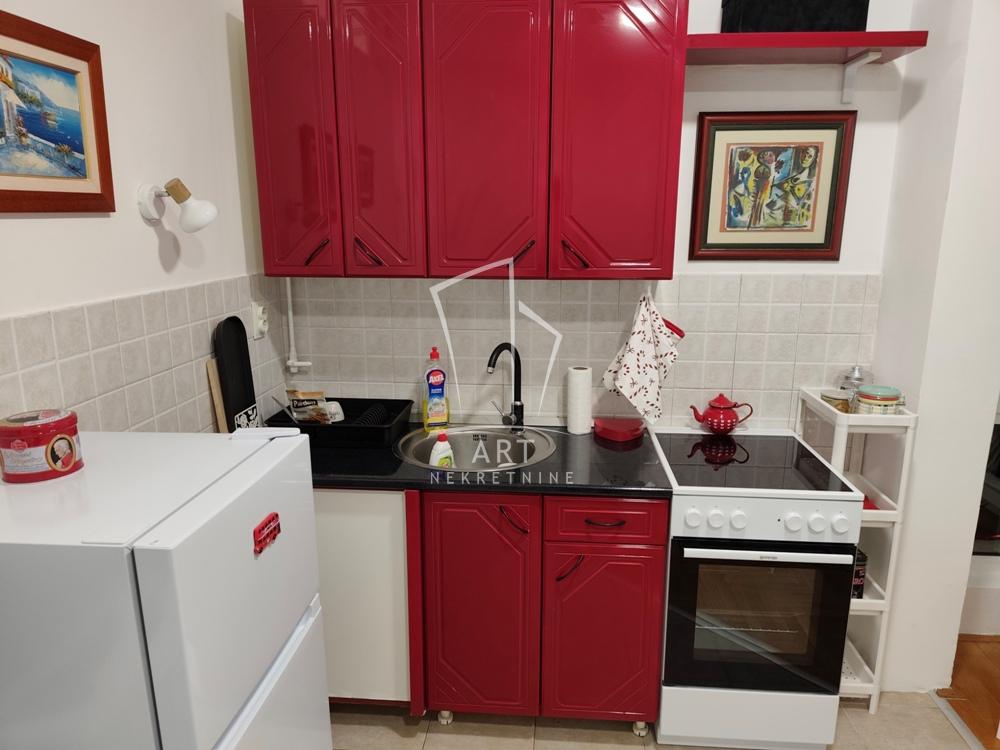 Slika 6 - Voje Veljkovića, Dvosoban stan za izdavanje, 31m2, 450€