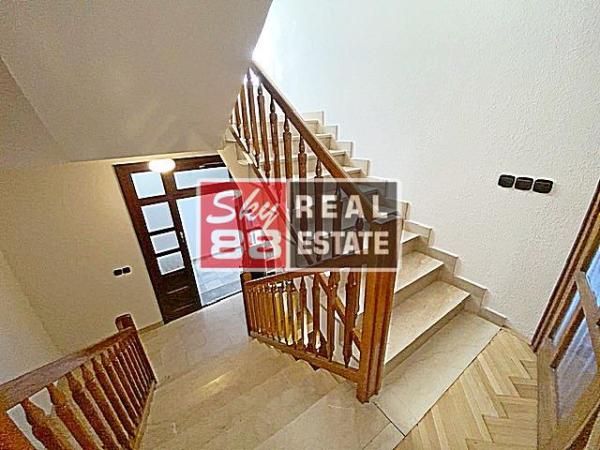 Slika 7 - Kralja Vladimira, Kuća za izdavanje, 412m2, 2.500€