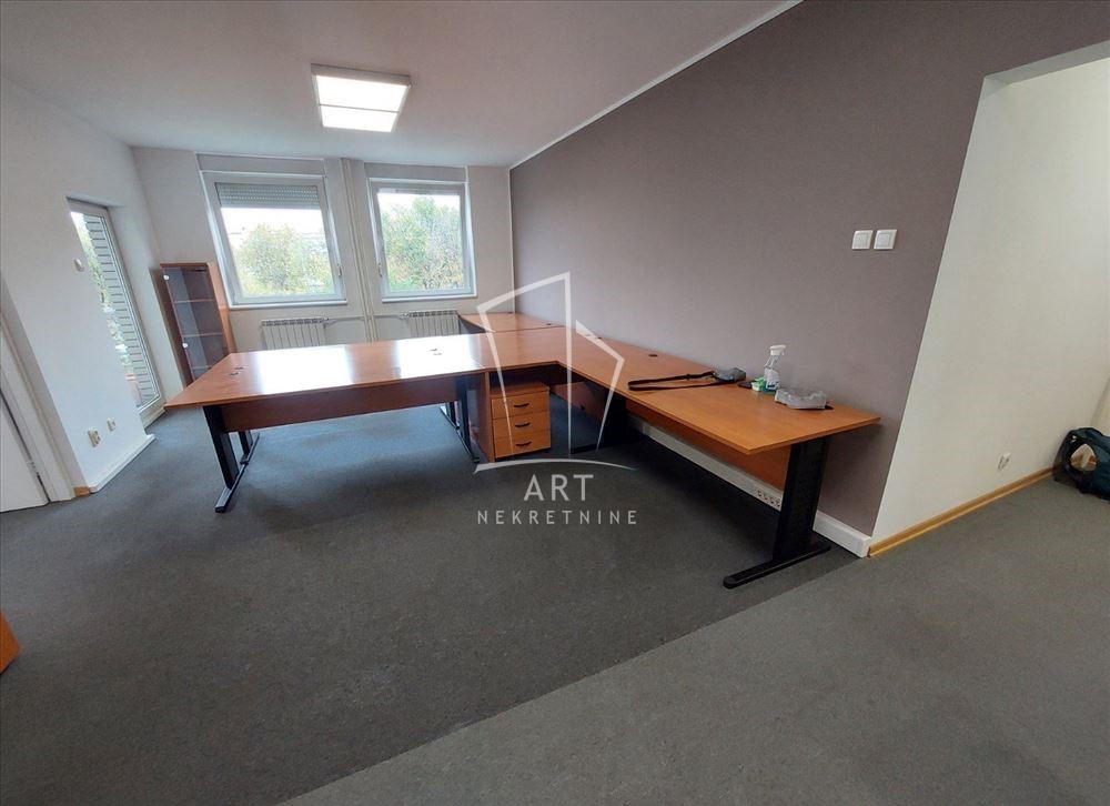 Slika 1 - Bulevar Zorana Đinđića, Trosoban stan za izdavanje, 87m2, 1.500€