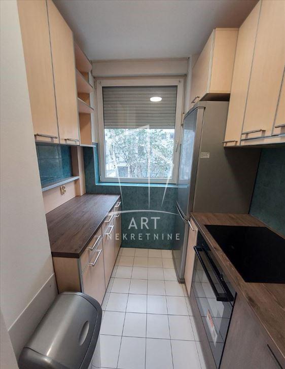 Slika 7 - Bulevar Zorana Đinđića, Trosoban stan za izdavanje, 87m2, 1.500€