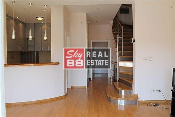 Slika 5 - Kuća za izdavanje, 215m2, 2.500€