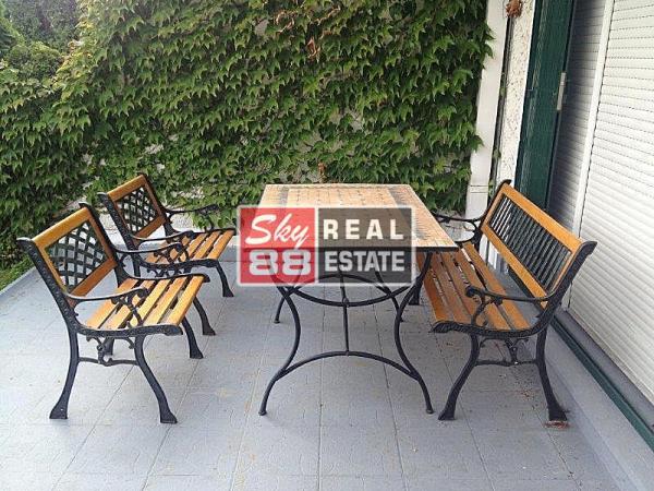 Slika 2 - Kuća za izdavanje, 215m2, 2.500€