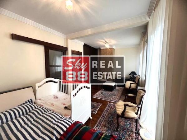 Slika 11 - Diane Budisavljević,  Kuća na prodaju, 288m2, 850.000€