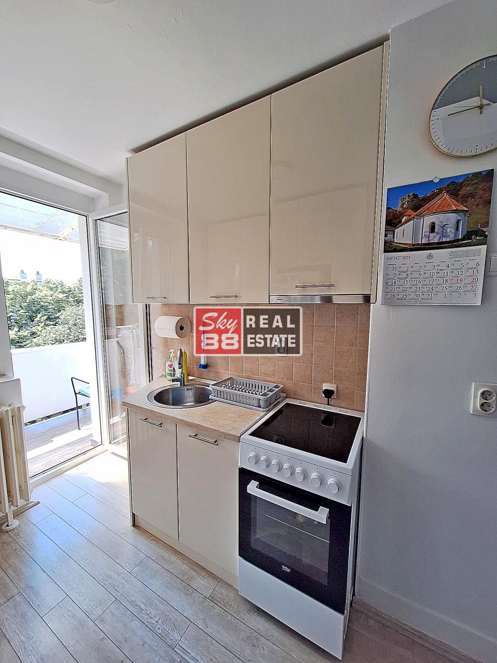 Slika 6 - Mite Rakića, Trosoban stan na prodaju, 58m2, 185.000€