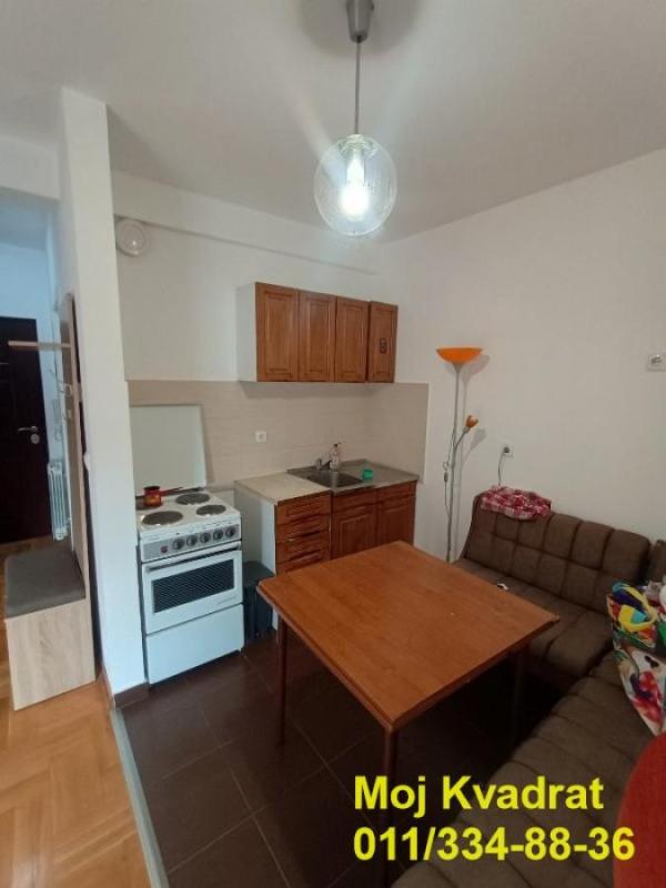 Slika 3 - Jednoiposoban stan za izdavanje, 32m2, 400€