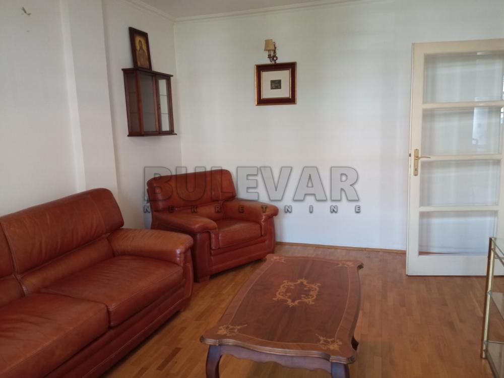 Slika 2 - Trg učitelja Tase, Dvosoban stan za izdavanje, 62m2, 300€