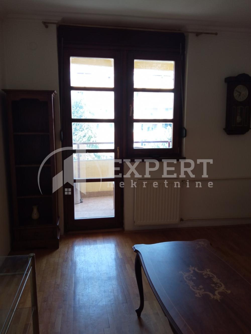 Slika 3 - Trg učitelja Tase, Dvosoban stan za izdavanje, 62m2, 300€