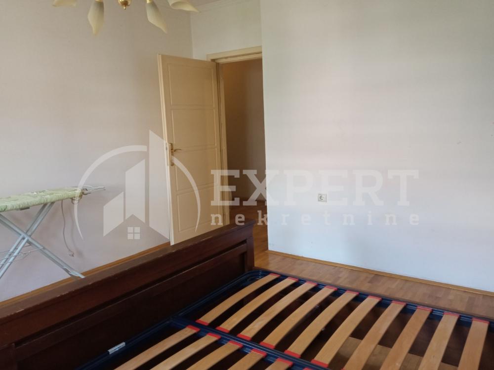 Slika 6 - Trg učitelja Tase, Dvosoban stan za izdavanje, 62m2, 300€