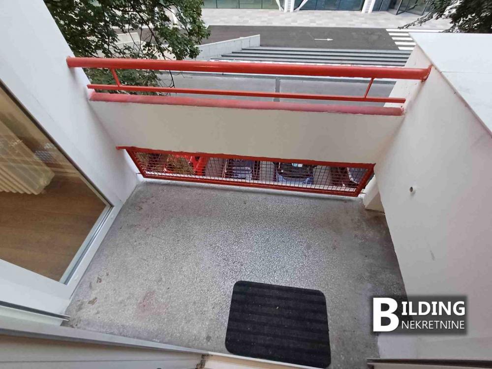 Slika 11 - Antifašističke borbe, Dvosoban stan za izdavanje, 45m2, 550€