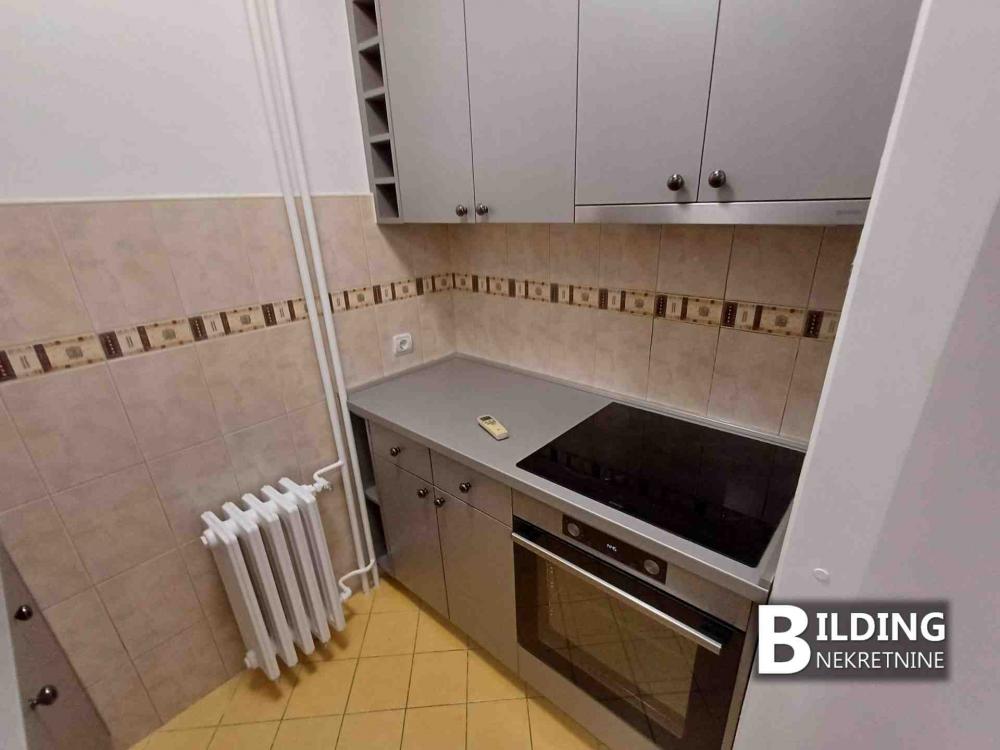 Slika 6 - Antifašističke borbe, Dvosoban stan za izdavanje, 45m2, 550€