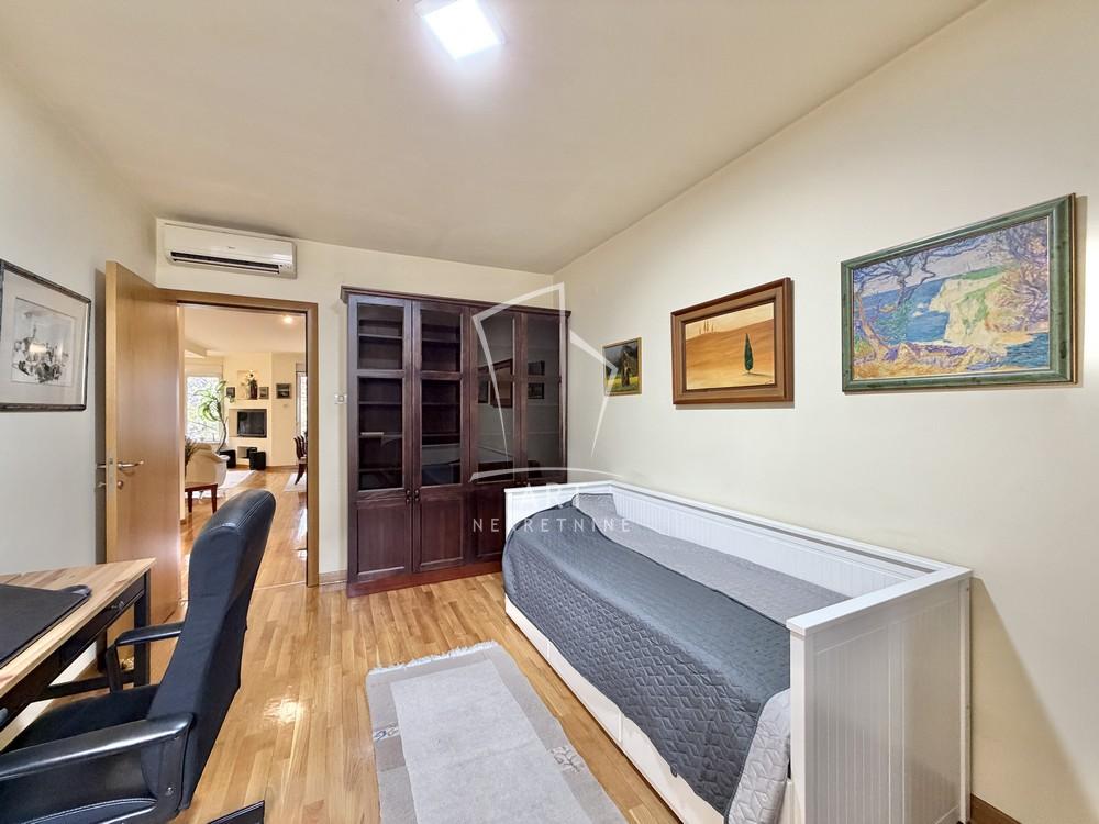 Slika 9 - Jove Ilića, Trosoban stan za izdavanje, 95m2, 1.100€