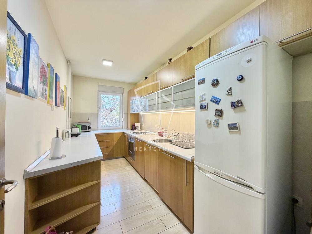 Slika 5 - Jove Ilića, Trosoban stan za izdavanje, 95m2, 1.100€