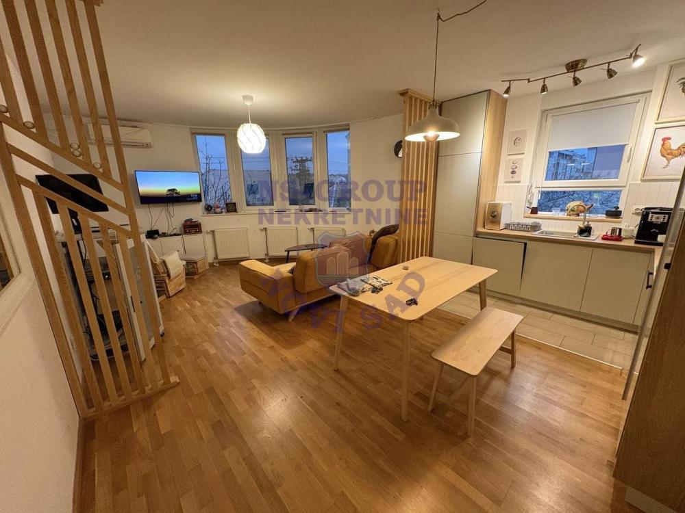 Glavna slika -Četvorosoban stan na prodaju, 83m2, 203.940€