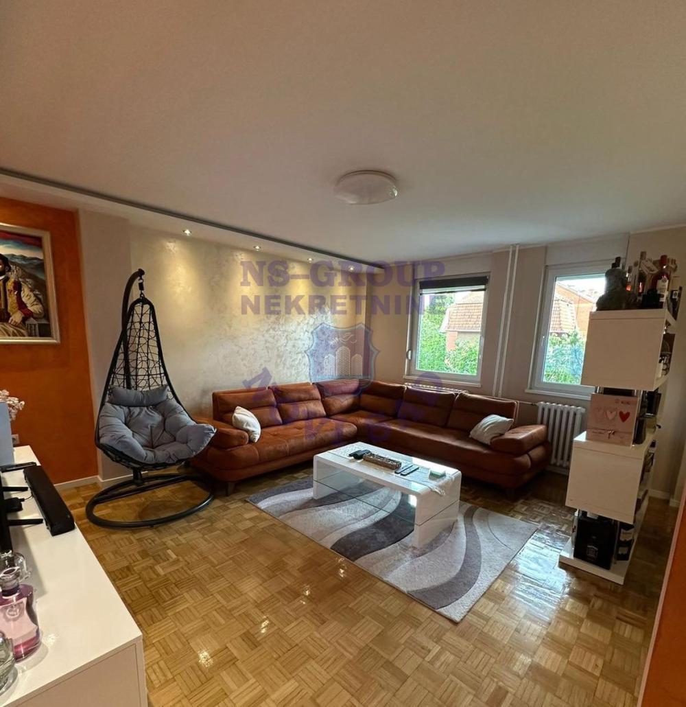 Glavna slika -Trosoban stan na prodaju, 80m2, 208.580€