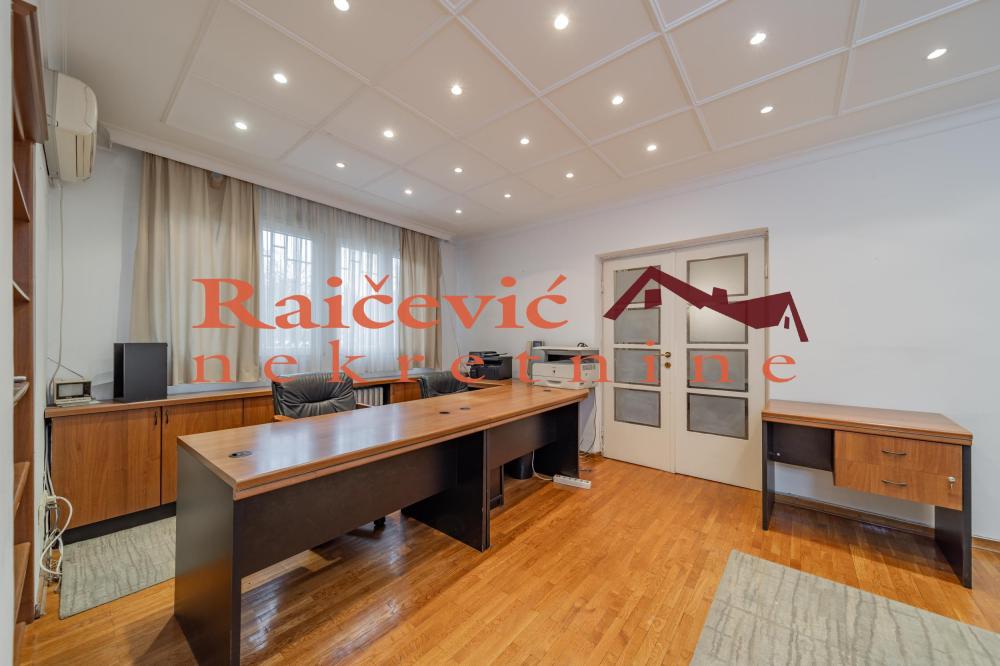 Slika 2 - Bulevar Mihajla Pupina,  Lokal za izdavanje, 58m2, 700€