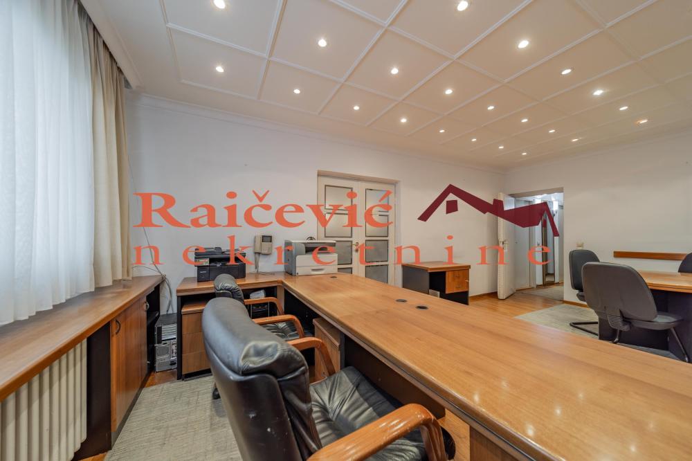 Slika 4 - Bulevar Mihajla Pupina,  Lokal za izdavanje, 58m2, 700€