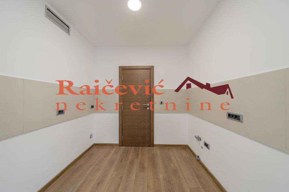 Slika 8 - Ratka Mitrovica, Dvoiposoban stan na prodaju, 70m2, 210.000€