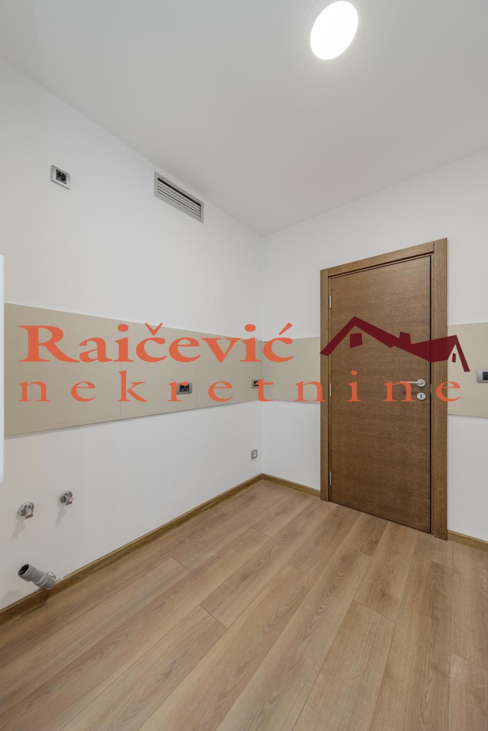 Slika 10 - Ratka Mitrovica, Dvoiposoban stan na prodaju, 70m2, 210.000€