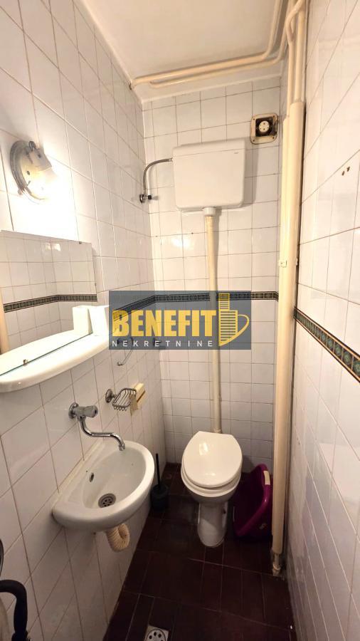 Slika 10 - Dvosoban stan za izdavanje, 65m2, 550€