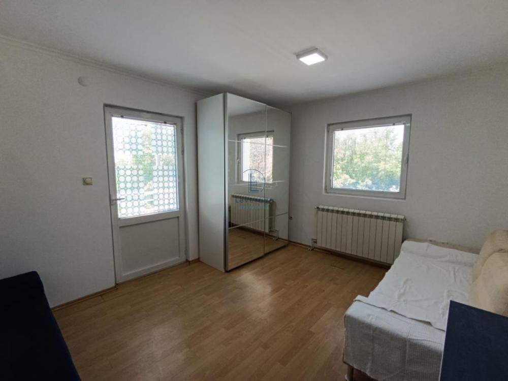 Slika 2 - Sime Matavulja, Jednoiposoban stan za izdavanje, 55m2, 400€